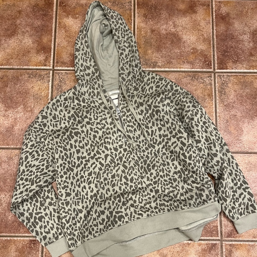 American Eagle Sweatshirt